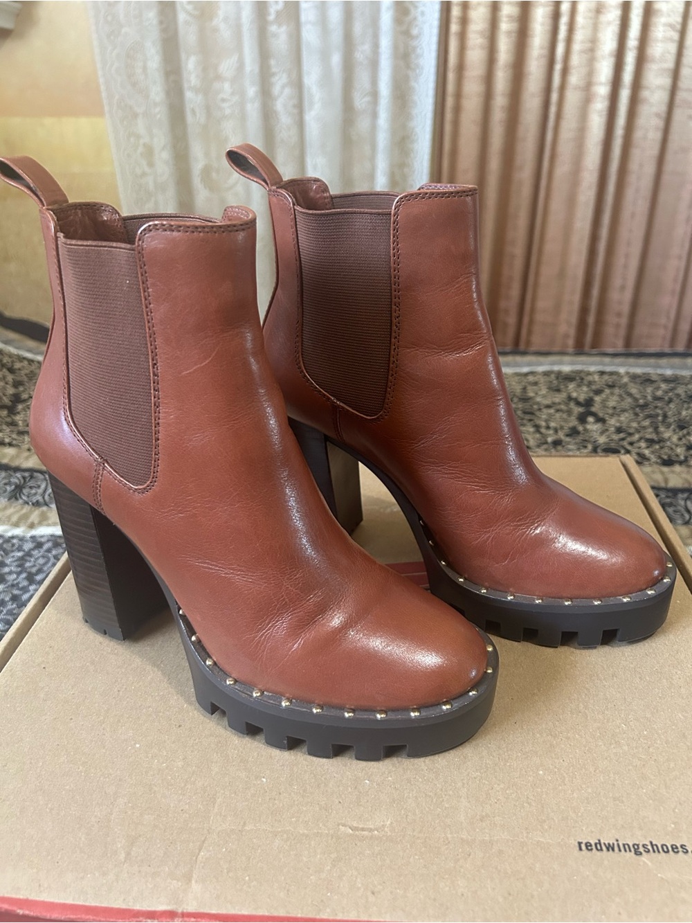 ANTONIO MELANI Paiva Leather Lug Sole Chelsea Ankle Boots Brown Size 6 $160
